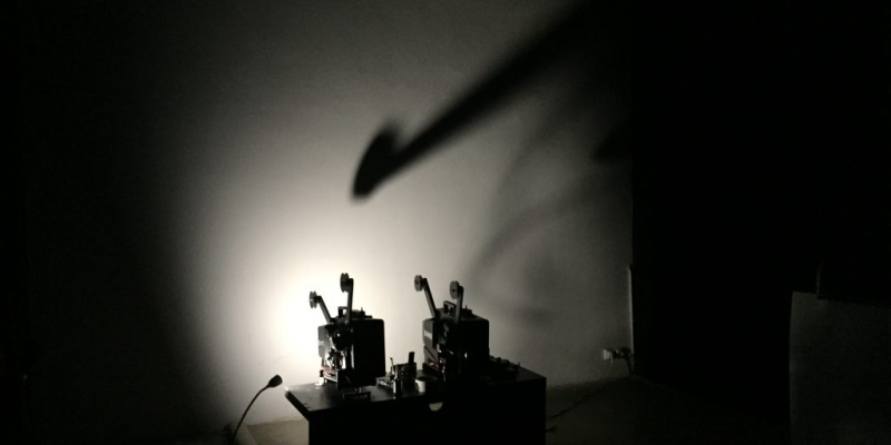 LUIS MACÍAS. EXPANDED CINEMA INSTALLATION